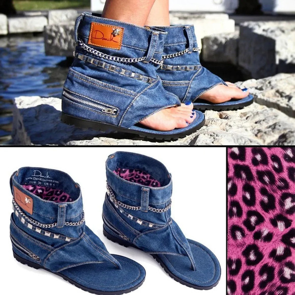 Like New Unicorn Dani k. Jean Sandal Vintage Adorable Firm on Price - Picture 1 of 14
